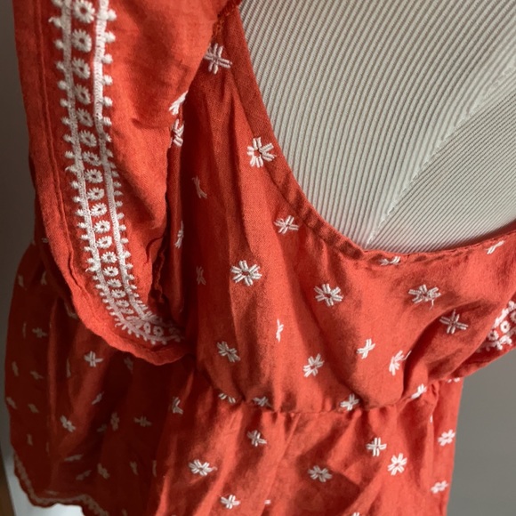 Old Navy New summer embroidered top
J - Picture 8 of 12